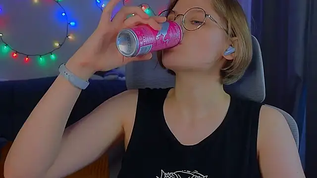  JessieVibes online show from 10-29-25, 12:37