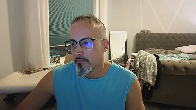 Snapshot of TheConfidentialClub chatting on 01-18-25, 01:19 TheConfidentialClub online show from 01-18-25, 01:19