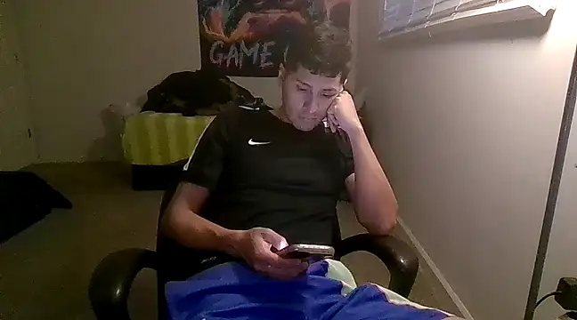 Snapshot of PerroDemonioHot chatting on 02-05-25, 10:44 PerroDemonioHot online show from 02-05-25, 10:44