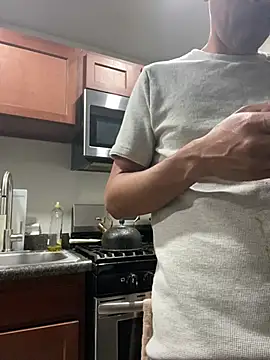 Snapshot of PerroDemonioHot chatting on 03-21-25, 04:39 PerroDemonioHot online show from 03-21-25, 04:39