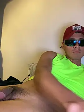 Snapshot of PerroDemonioHot chatting on 02-04-25, 10:45 PerroDemonioHot online show from 02-04-25, 10:45