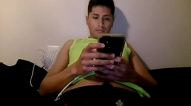 Snapshot of PerroDemonioHot chatting on 02-05-25, 01:47 PerroDemonioHot online show from 02-05-25, 01:47