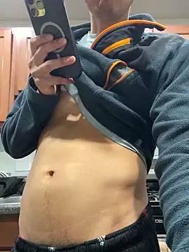 Snapshot of PerroDemonioHot chatting on 03-23-25, 04:05 PerroDemonioHot online show from 03-23-25, 04:05