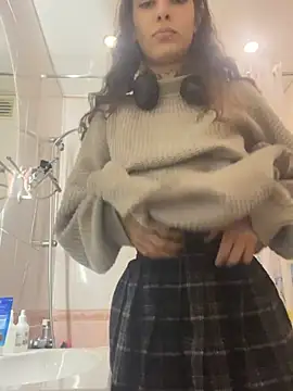 mollyEXD online show from 02-07-25, 01:36