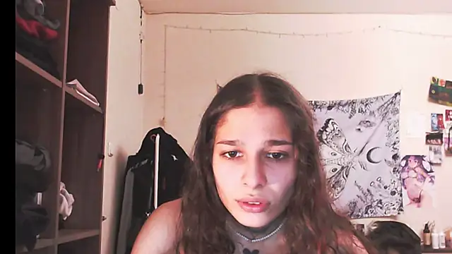 mollyEXD online show from 09-26-25, 08:16