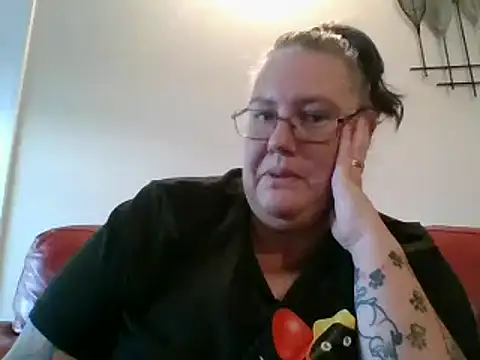 k1w1bbw online show from 02-25-25, 06:36