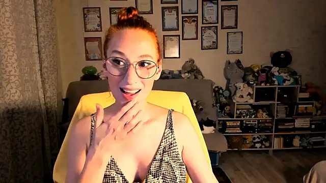 red rocco online show from 10-18-25, 03:47