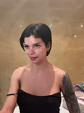 Snapshot of Rosariolovex chatting on 02-03-25, 01:51 Rosariolovex online show from 02-03-25, 01:51