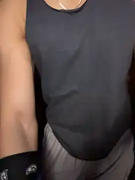 Snapshot of hot_hunk_boy chatting on 01-14-26, 09:07 hot hunk boy online show from 01-14-26, 09:07