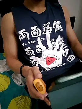 Snapshot of hot_hunk_boy chatting on 09-15-25, 05:19 hot hunk boy online show from 09-15-25, 05:19