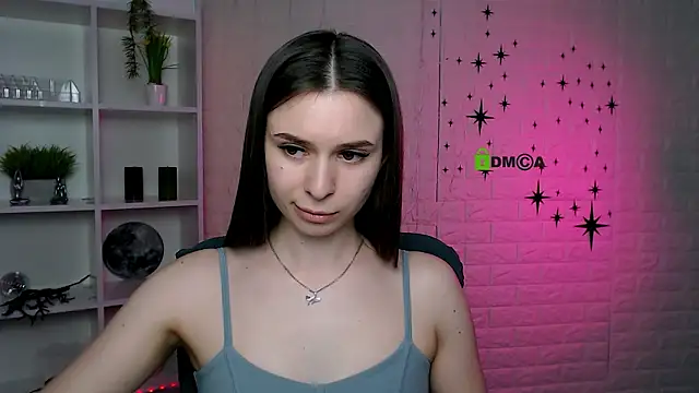 flora ri online show from 02-17-26, 04:48