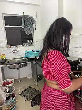 YourSuperTanya online show from 02-10-26, 06:29