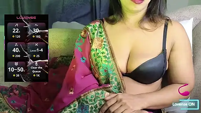 Snapshot of Bengali_Cute_Girl chatting on 10-03-25, 04:30 Bengali Cute Girl online show from 10-03-25, 04:30