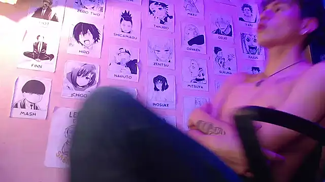 Snapshot of Mickey_Magic chatting on 02-26-25, 06:51 Mickey Magic online show from 02-26-25, 06:51