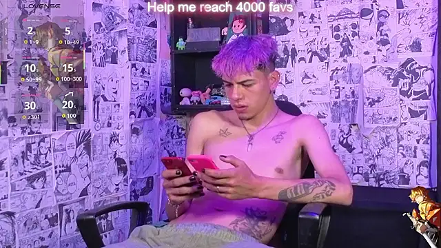Snapshot of Mickey_Magic chatting on 03-04-26, 03:47 Mickey Magic online show from 03-04-26, 03:47