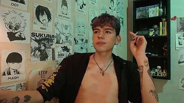 Snapshot of Mickey_Magic chatting on 03-01-25, 08:56 Mickey Magic online show from 03-01-25, 08:56