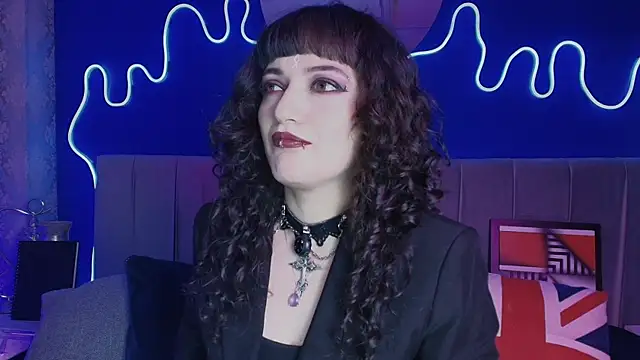 JeanneSabatier online show from 07-18-26, 07:44