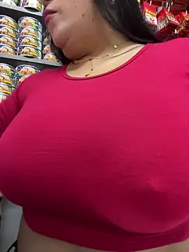 Miia Jazmin online show from 03-06-26, 01:06