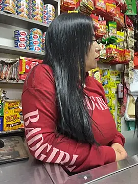 Miia Jazmin online show from 11-26-25, 11:27