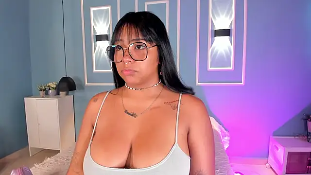 isabella zc online show from 07-01-26, 11:54