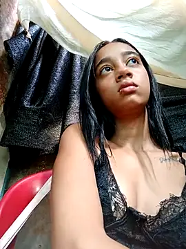 Zoe Sweett18 online show from 03-21-25, 12:50