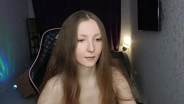 Snapshot of Sweeet_Lilit chatting on 05-03-26, 10:13 Sweeet Lilit online show from 05-03-26, 10:13