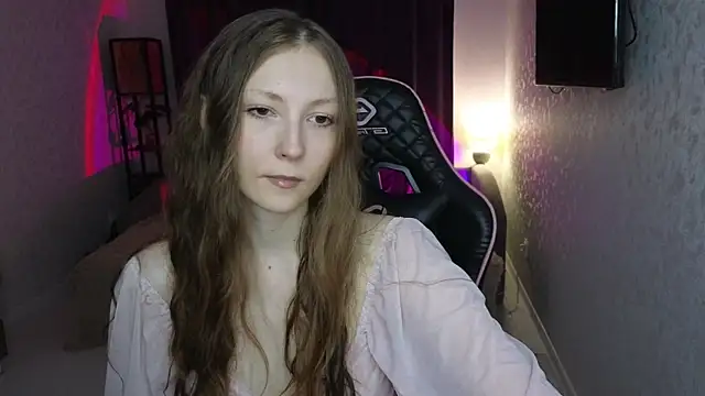 Snapshot of Sweeet_Lilit chatting on 07-25-26, 09:43 Sweeet Lilit online show from 07-25-26, 09:43