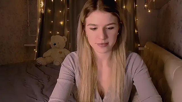 Melissa smith  online show from 03-15-26, 06:26