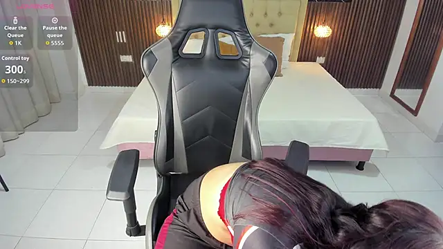 Lolly 18 online show from 03-04-26, 08:16