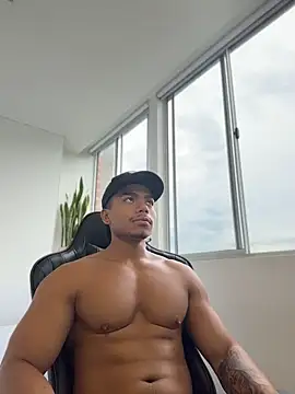Snapshot of XavierColeman chatting on 05-19-26, 12:56 XavierColeman online show from 05-19-26, 12:56