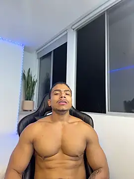 Snapshot of XavierColeman chatting on 05-24-26, 01:16 XavierColeman online show from 05-24-26, 01:16