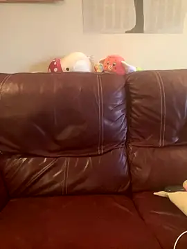 Snapshot of VenusandIppy chatting on 12-14-25, 03:06 VenusandIppy online show from 12-14-25, 03:06