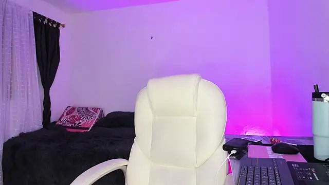 ashanty b5 online show from 12-23-25, 01:05