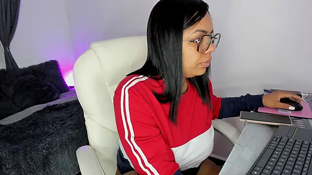 ashanty b5 online show from 10-16-25, 04:10