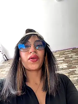 MiaFlamesxxx online show from 11-27-25, 02:50