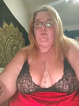 diosacurvy1984 online show from 10-30-25, 06:27