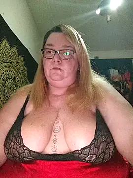 diosacurvy1984 online show from 02-11-26, 11:15