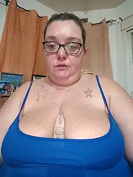 diosacurvy1984 online show from 12-16-25, 08:40