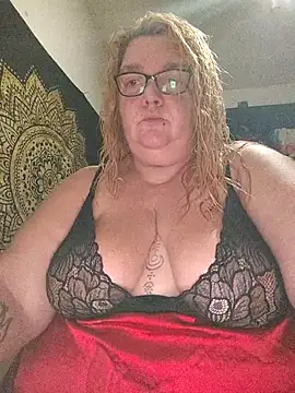 diosacurvy1984 online show from 11-02-25, 06:24