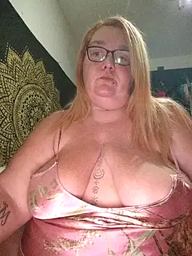 diosacurvy1984 online show from 10-18-25, 09:17