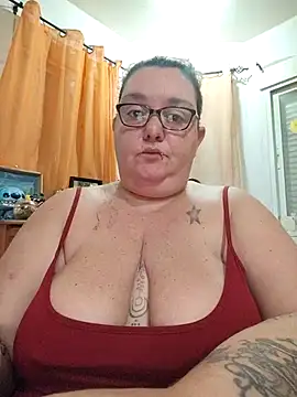 diosacurvy1984 online show from 01-08-26, 08:09