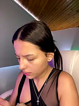 Sofia18 pinkk online show from 12-03-25, 06:29