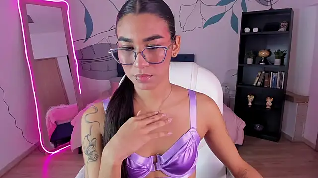 Dana Paula online show from 11-30-25, 11:44