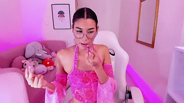 Dana Paula online show from 03-22-25, 06:14