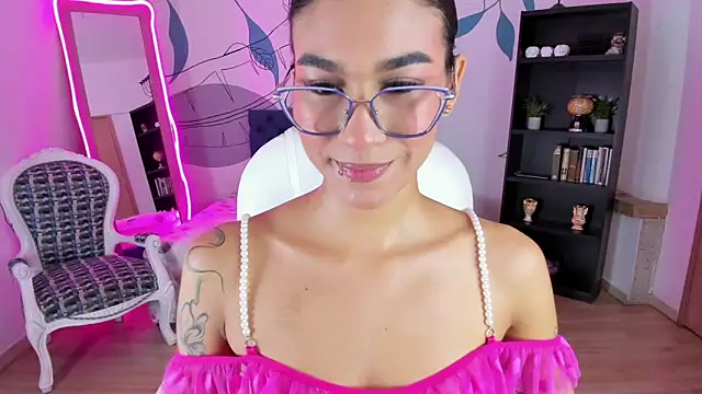 Dana Paula online show from 02-18-26, 11:50