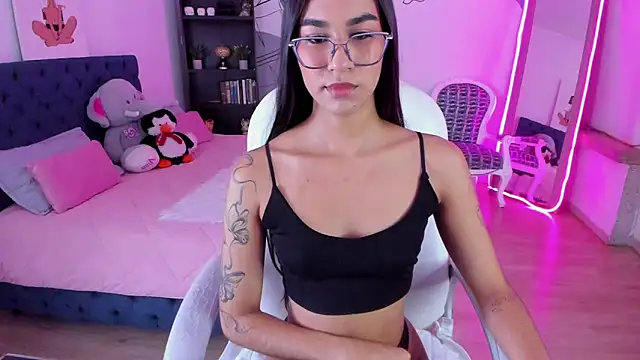 Snapshot of Dana_Paula chatting on 06-17-26, 11:53 Dana Paula online show from 06-17-26, 11:53