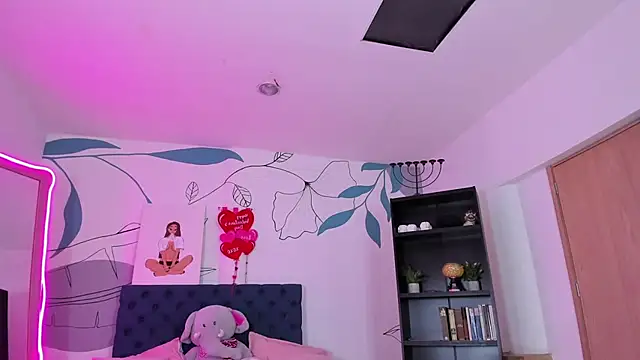 Dana Paula online show from 02-16-26, 11:42