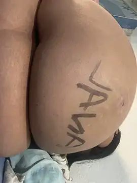 Snapshot of Ali_Messy chatting on 01-19-25, 09:13 Ali Messy online show from 01-19-25, 09:13