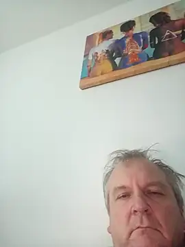 Paolo7619 online show from 11-02-25, 08:19