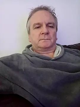 Snapshot of Paolo7619 chatting on 02-02-25, 08:45 Paolo7619 online show from 02-02-25, 08:45